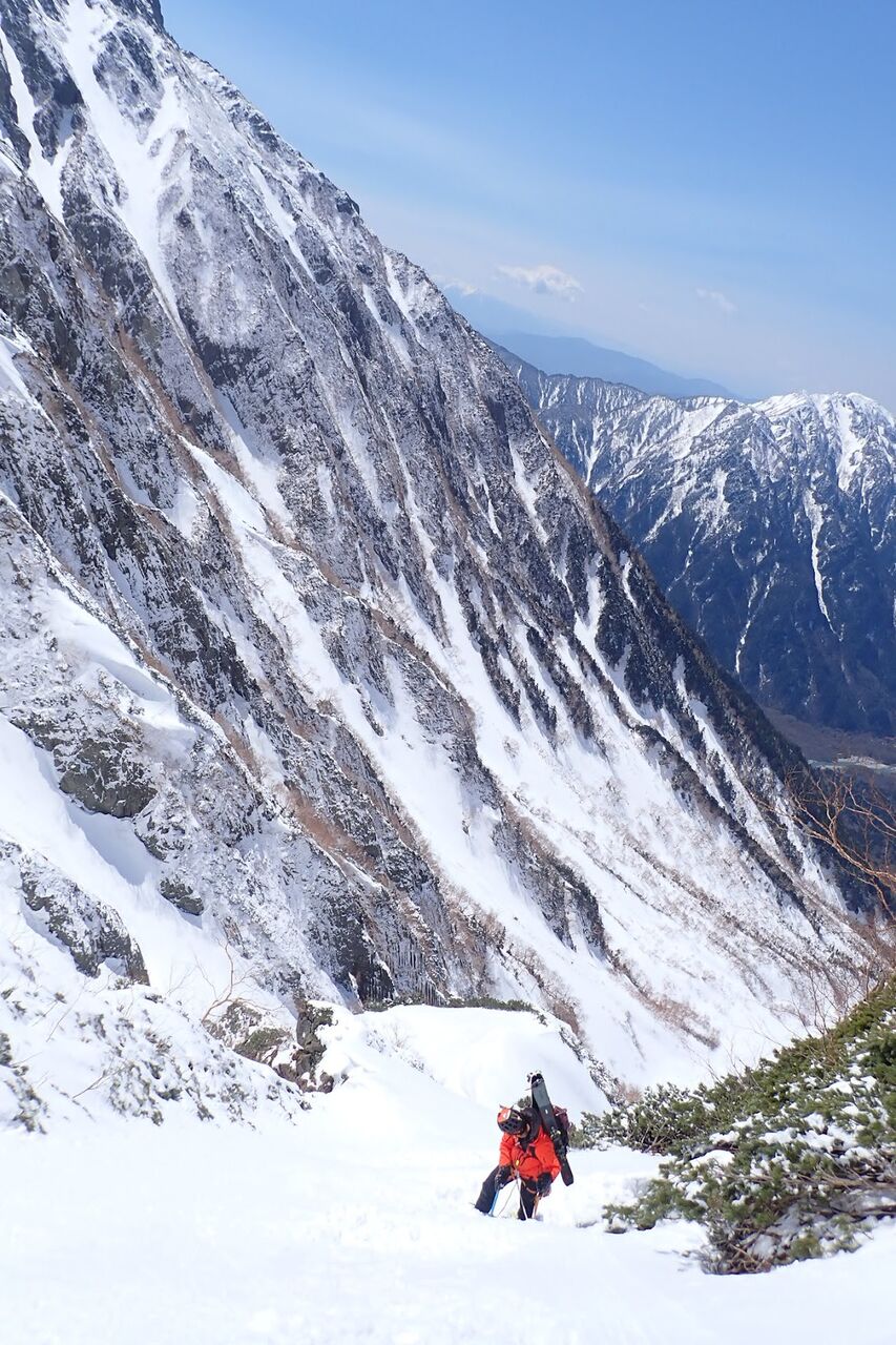 穂高岳 バックカントリー、山スキー、残雪期アルパインクライミング IMG_4627