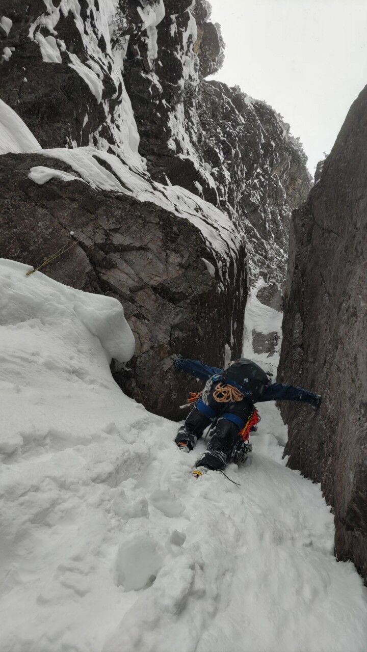 錫杖岳 3ルンゼ 厳冬期アルパインアイスクライミング ALBUM_230211_30