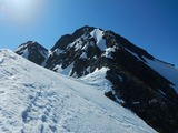 西穂高岳 北西尾根 残雪期アルパインクライミング DSCN4178